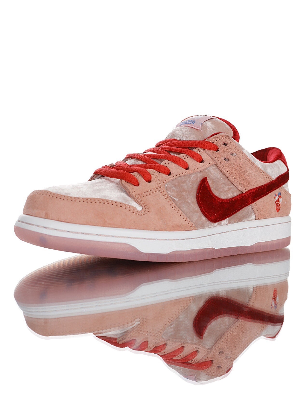 Dunk Low SB Strangelove