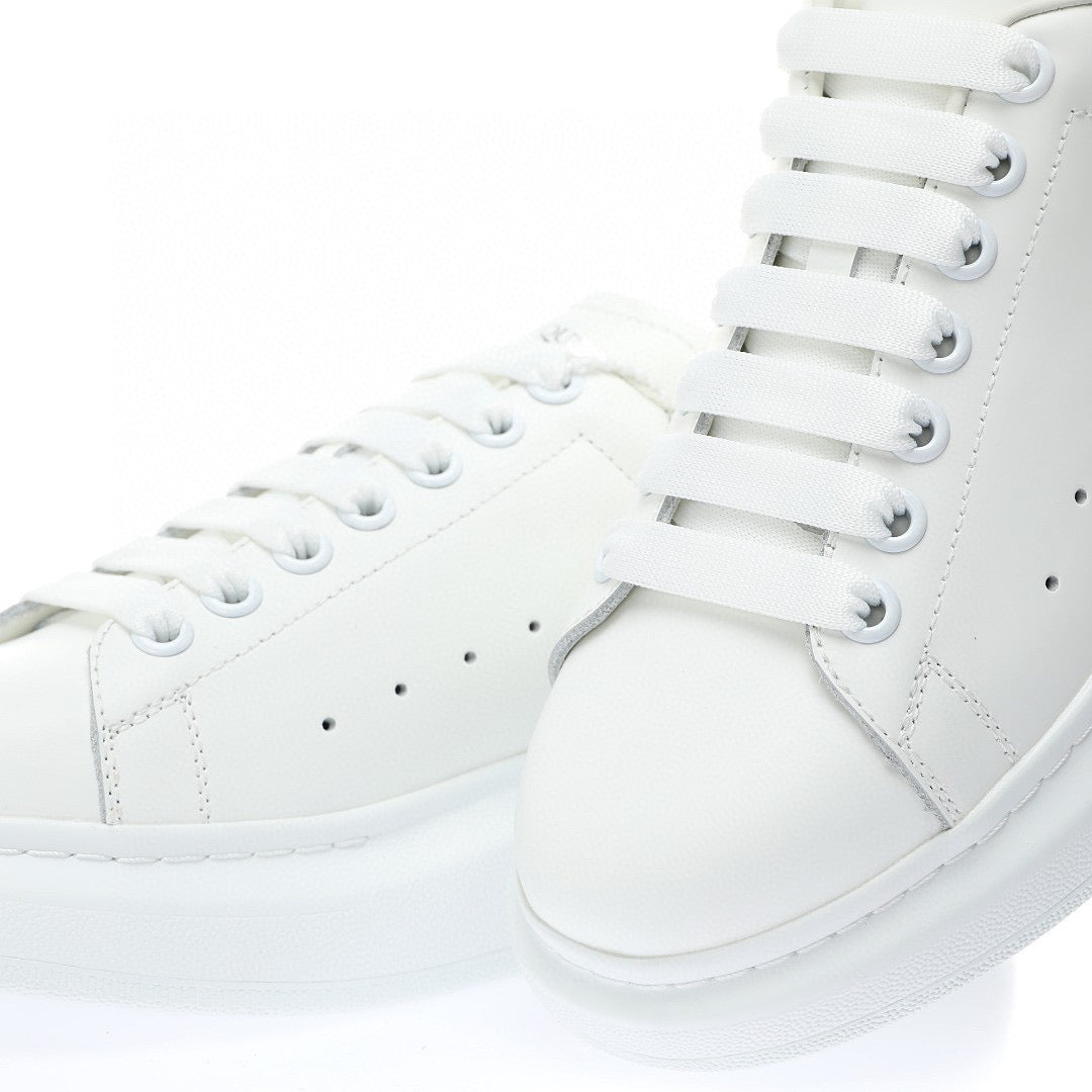 McQueen Cream Back