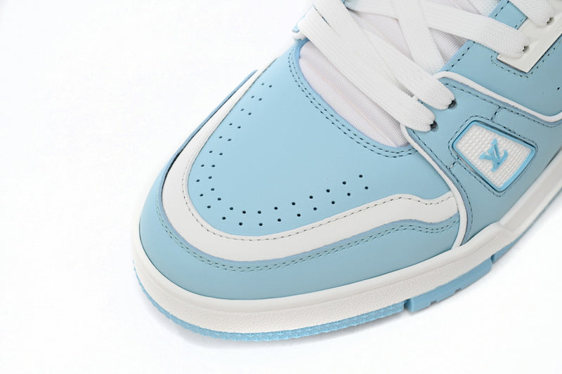 LV Trainer Baby Blue