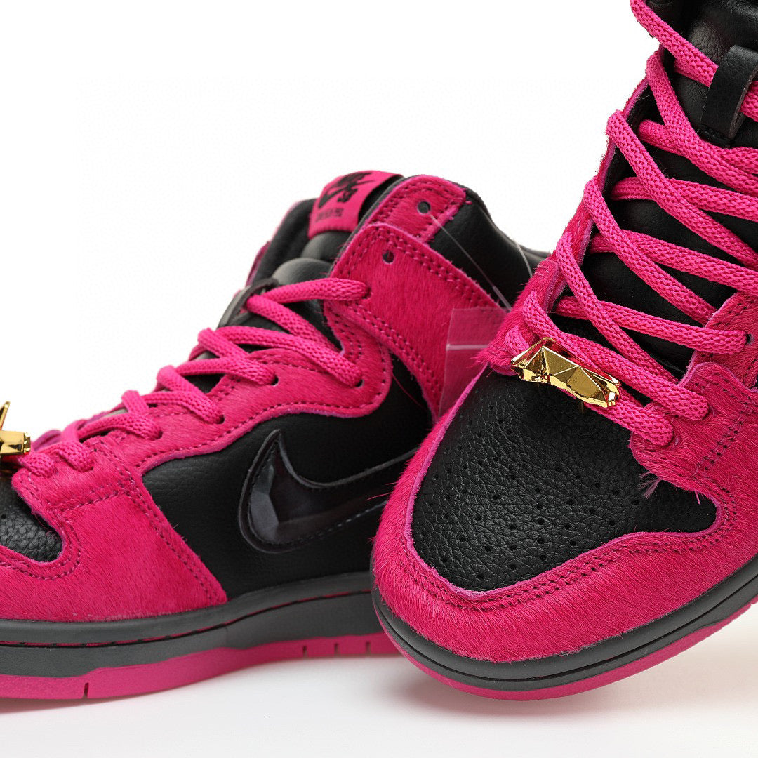 Dunk SB High Bombshell