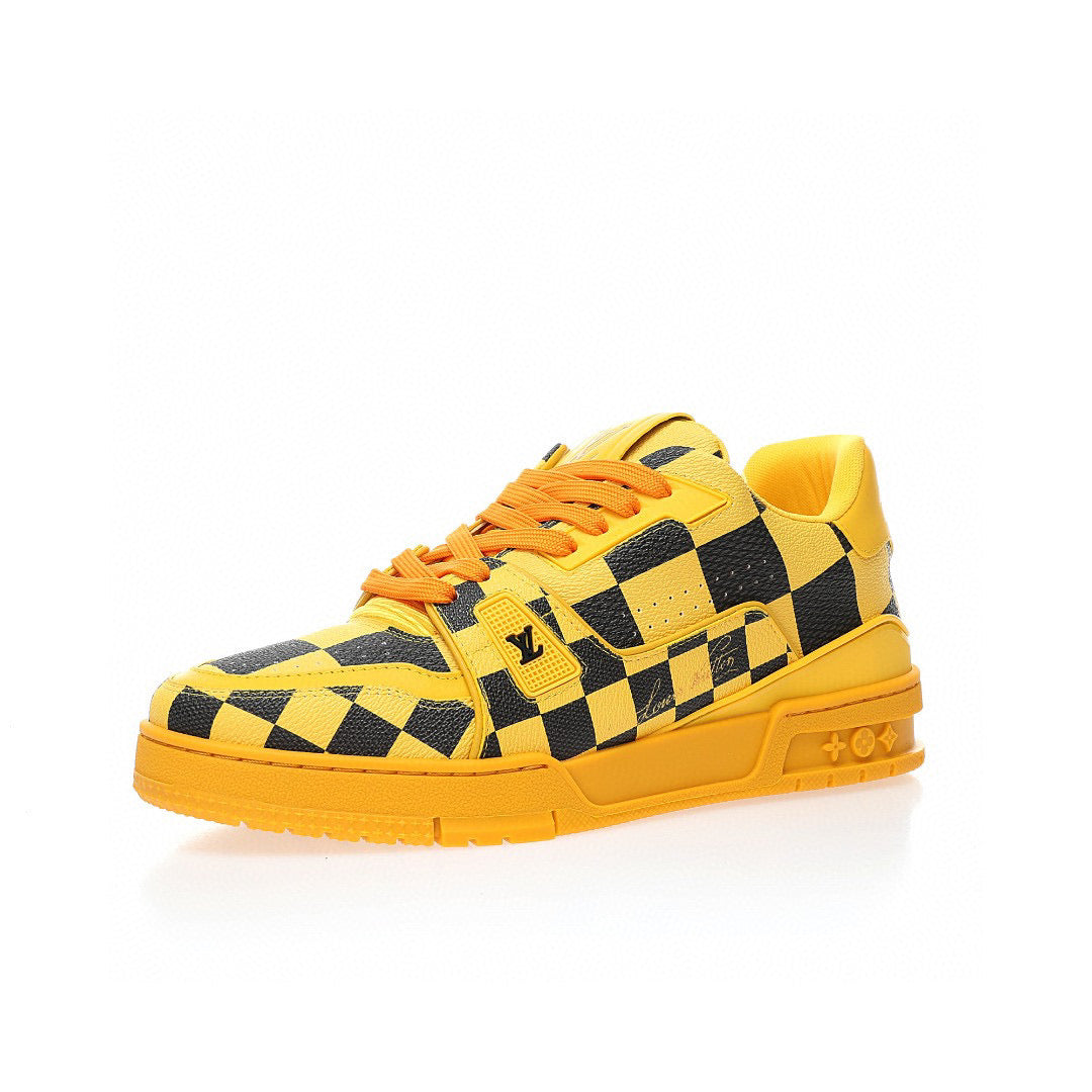 LV Trainer Yellow Checkers