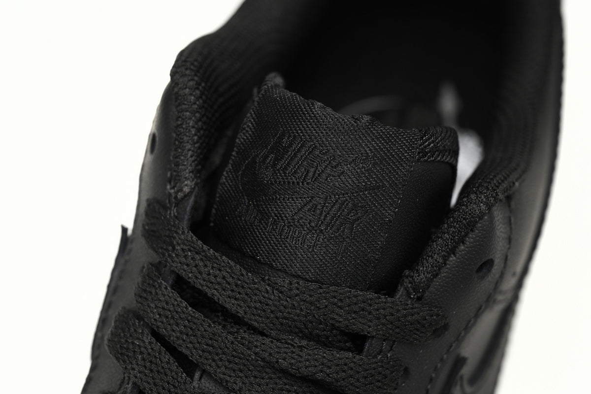Af 1 Triple Black