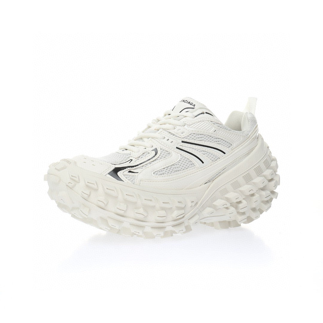 BB Defender White