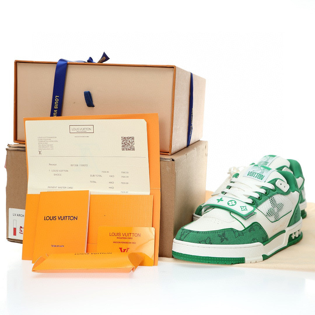 LV Green Logo