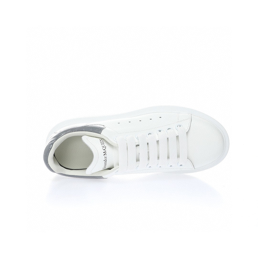 McQueen Grey Skin