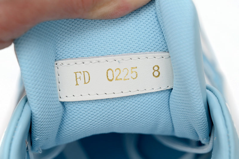 LV Trainer Baby Blue