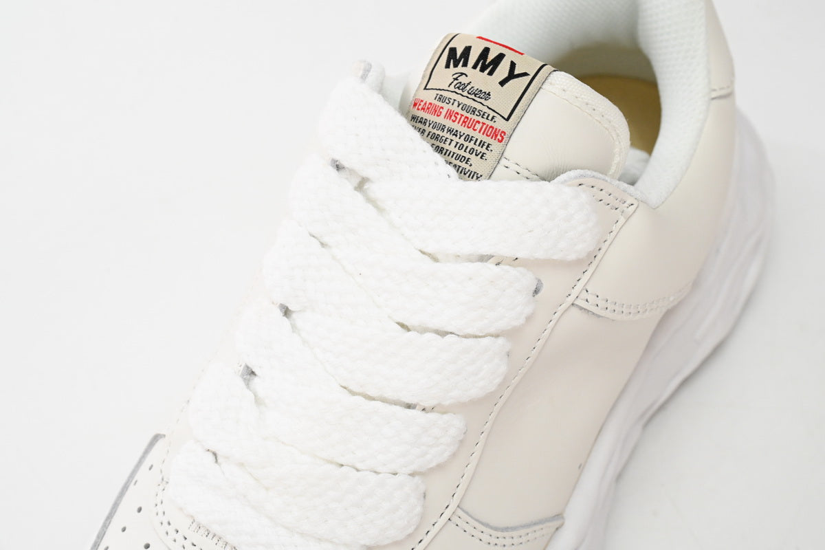 Mihara Mismatch White