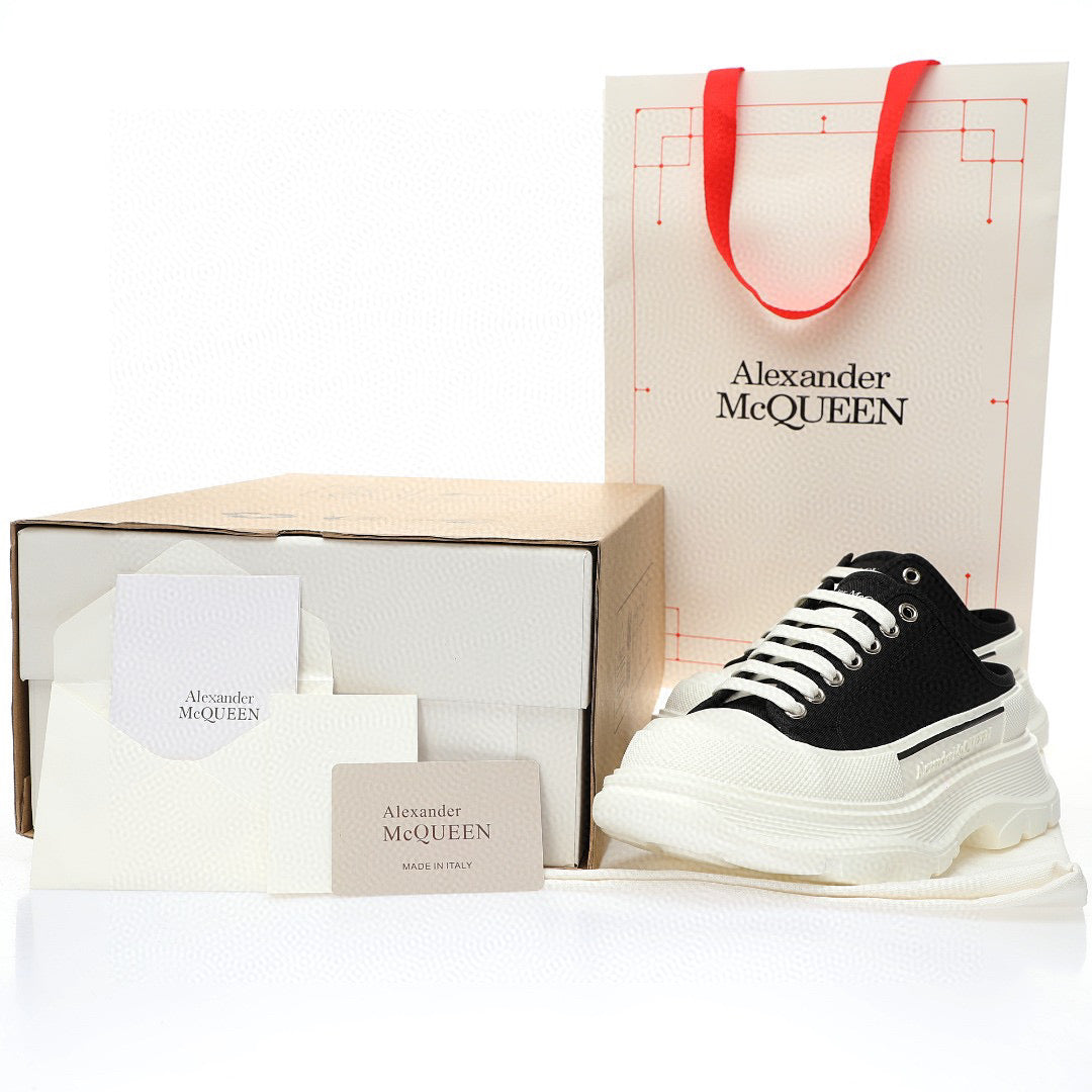 McQueen Black Web
