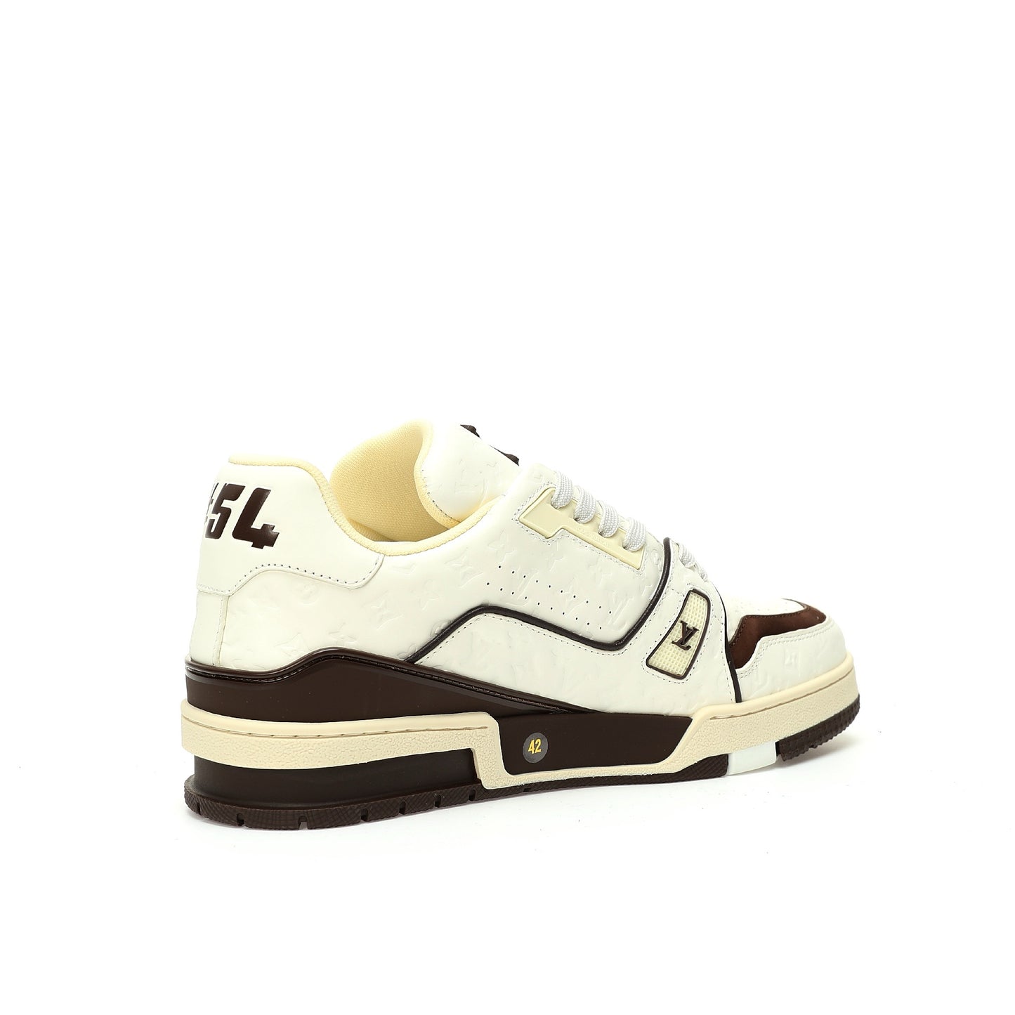 LV Trainer #54 Embassy