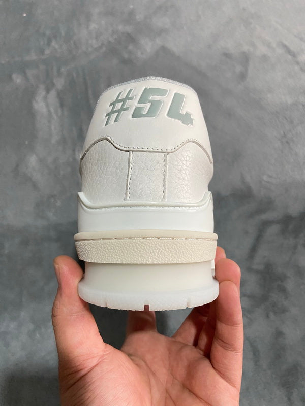 LV Trainer White Litchi