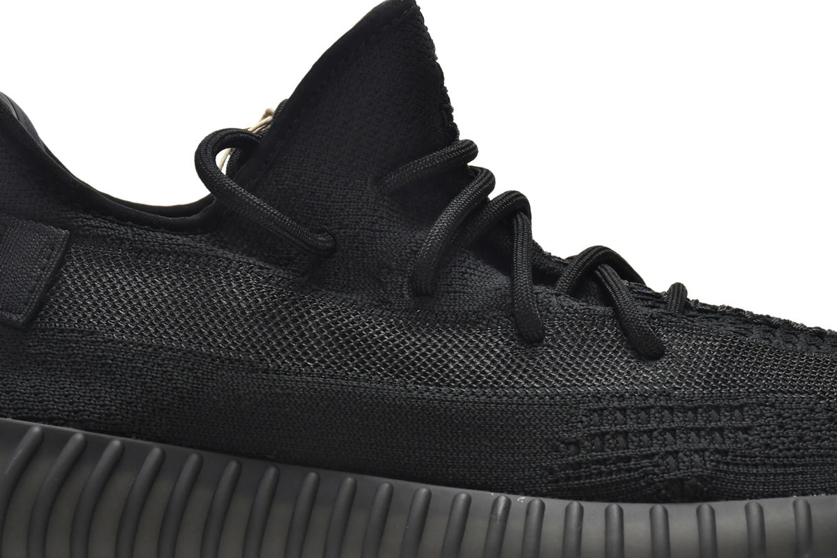 Yeezy 350 Onyx