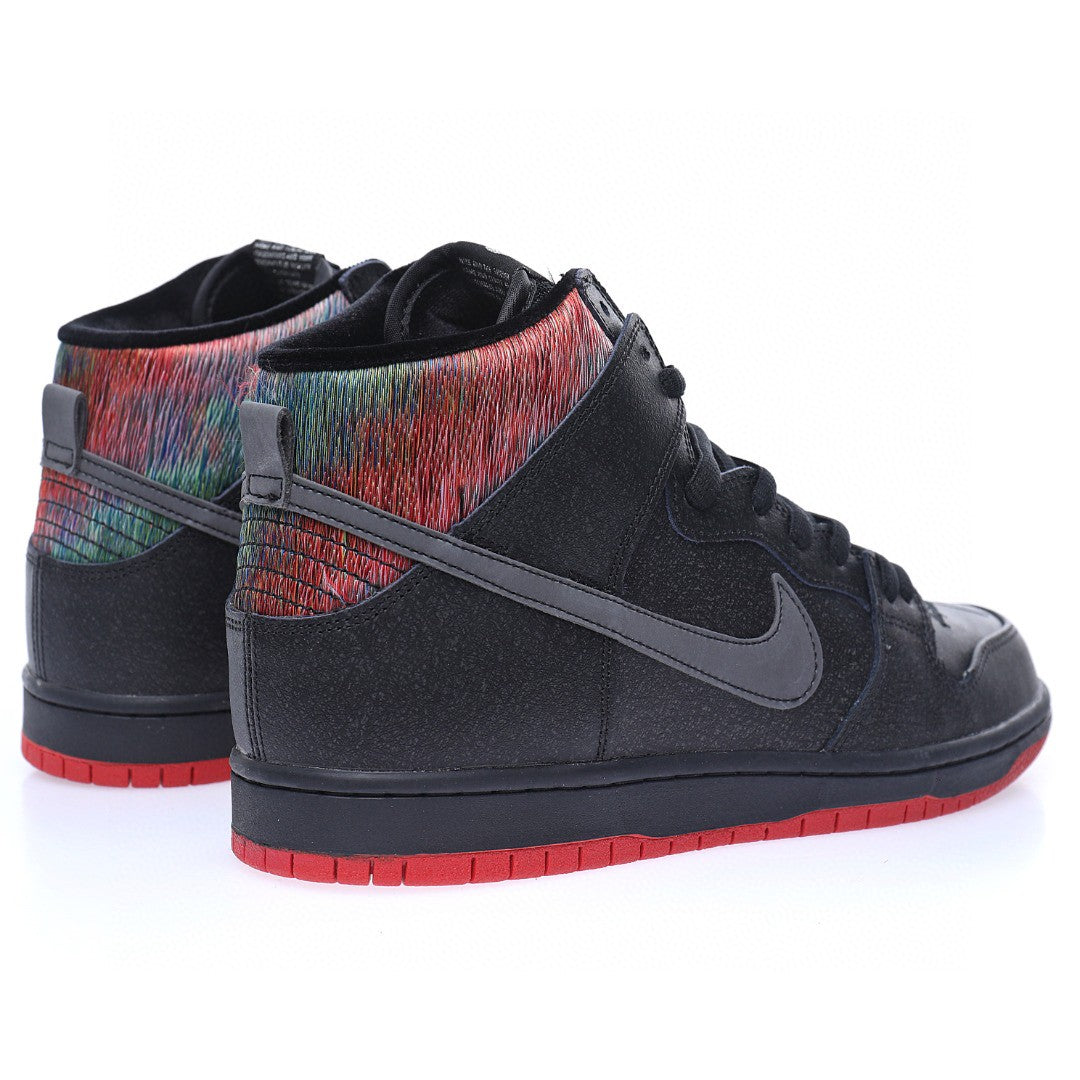 Dunk SB High Pirate