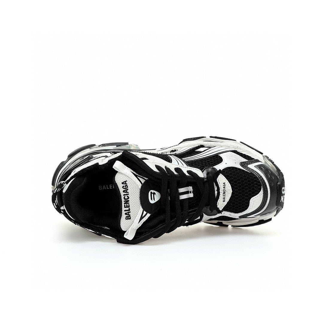 BB Runners Black White