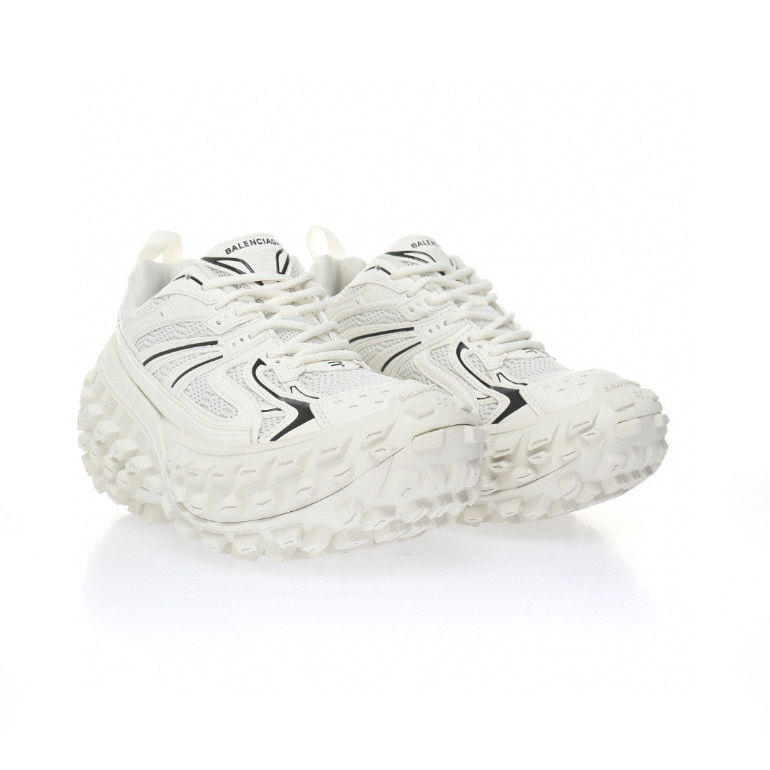 BB Defender White