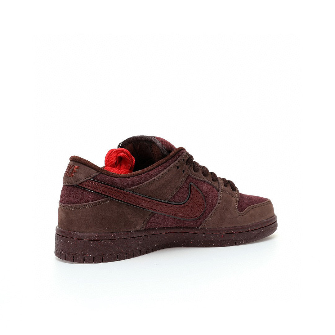 Dunk Low SB City Of Love