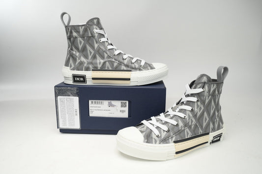 DR B23 Grey Monogram