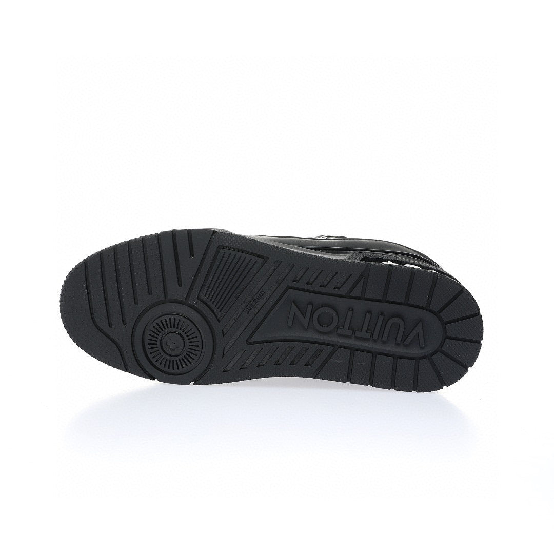 LV Trainer Black