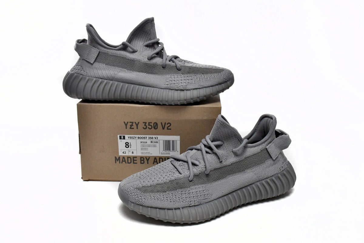 Yeezy 350 Smoke Grey