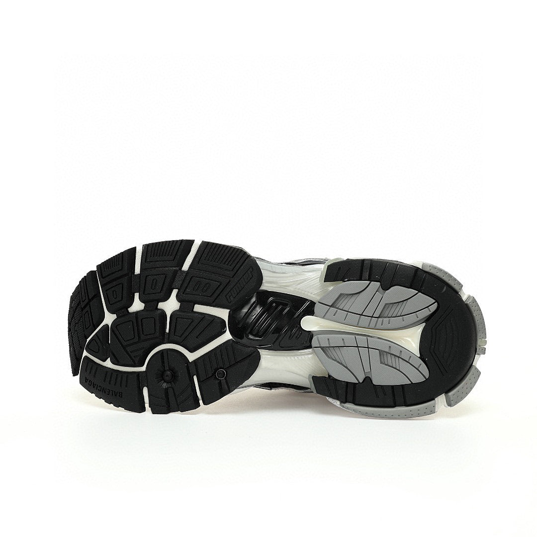 BB Runners White & Black