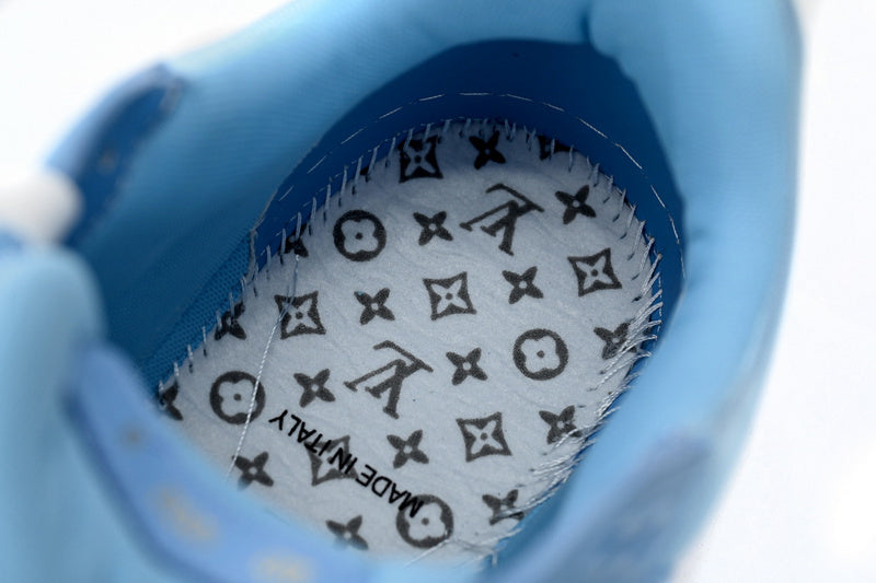 LV Trainer Blue Embossing