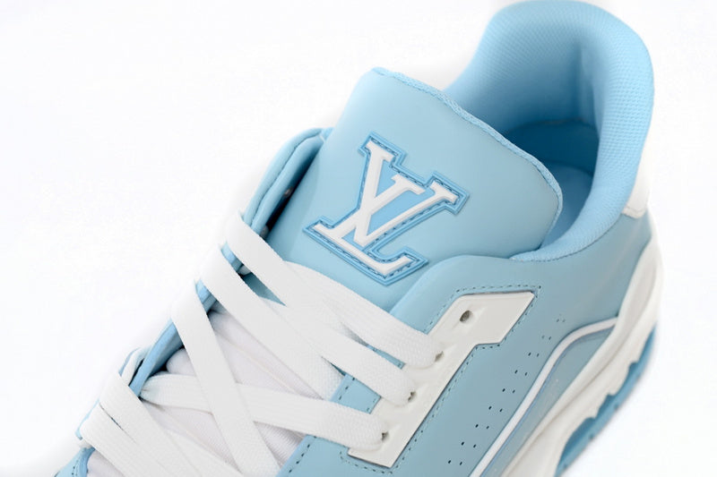 LV Trainer Baby Blue