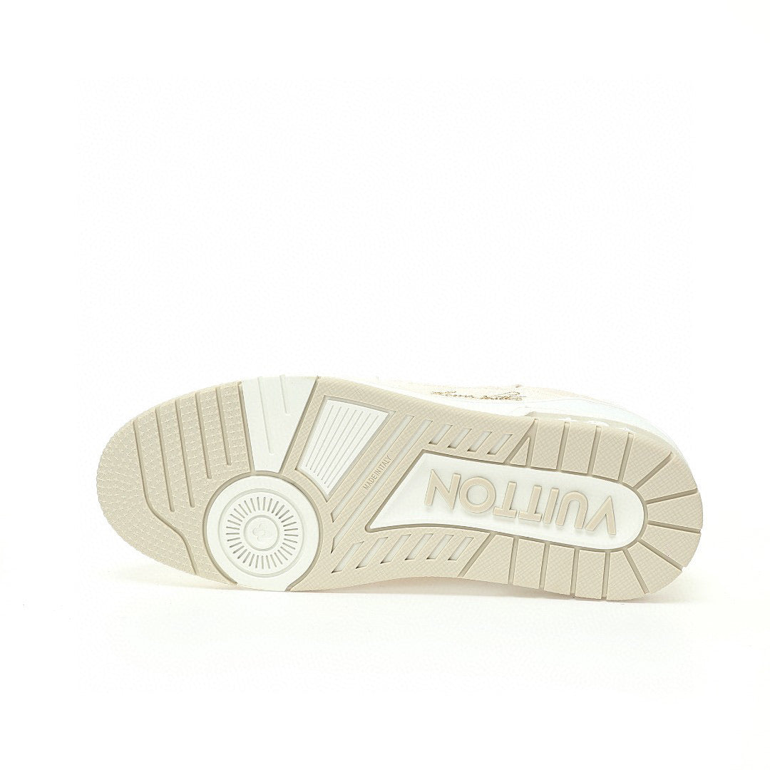 LV Trainer All White