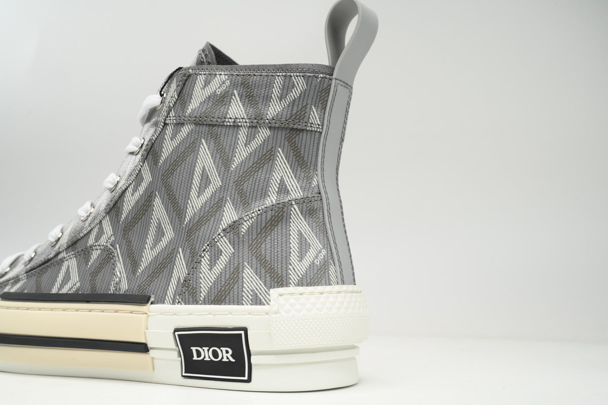 DR B23 Grey Monogram