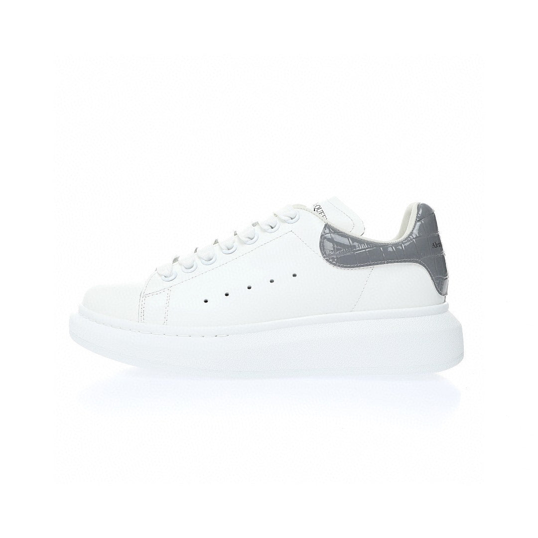 McQueen Grey Skin