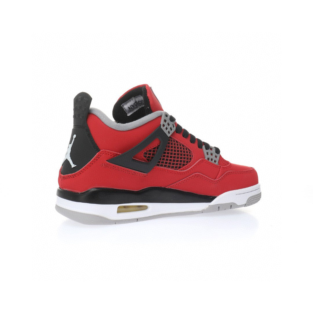 J4 Toro Bravo