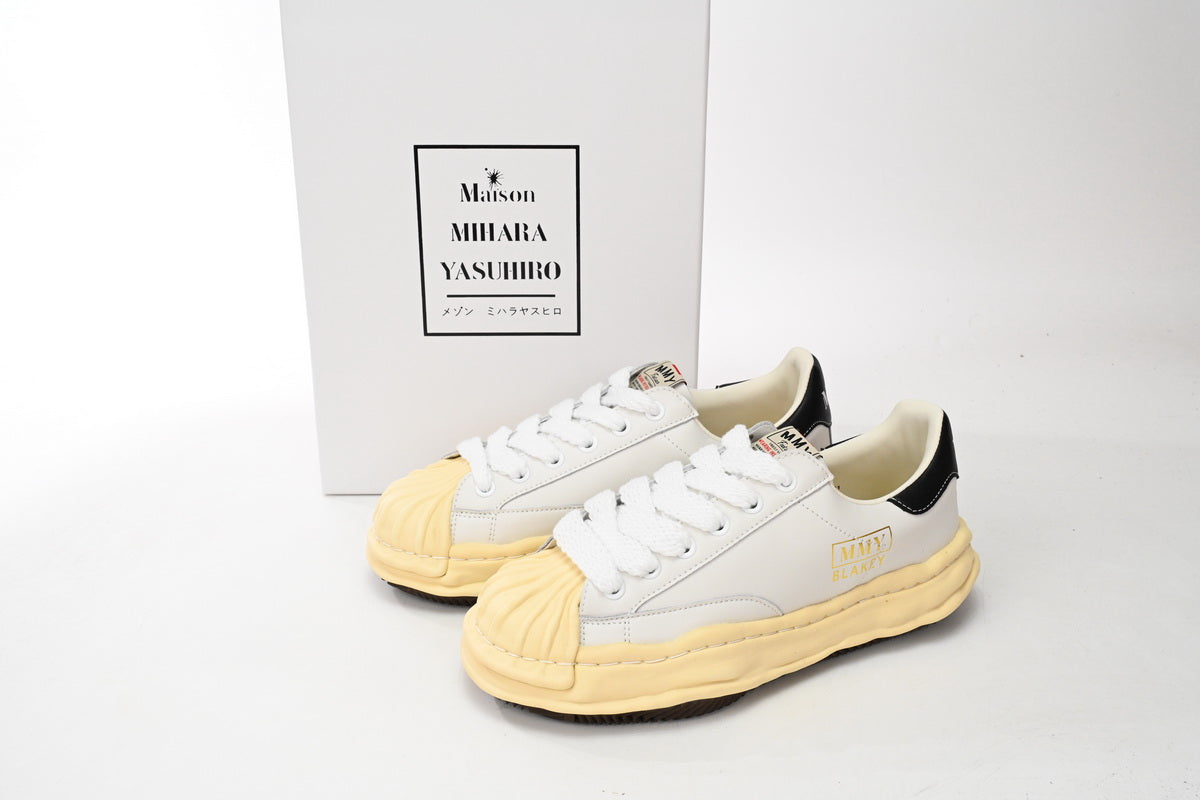 Mihara Cream Shell