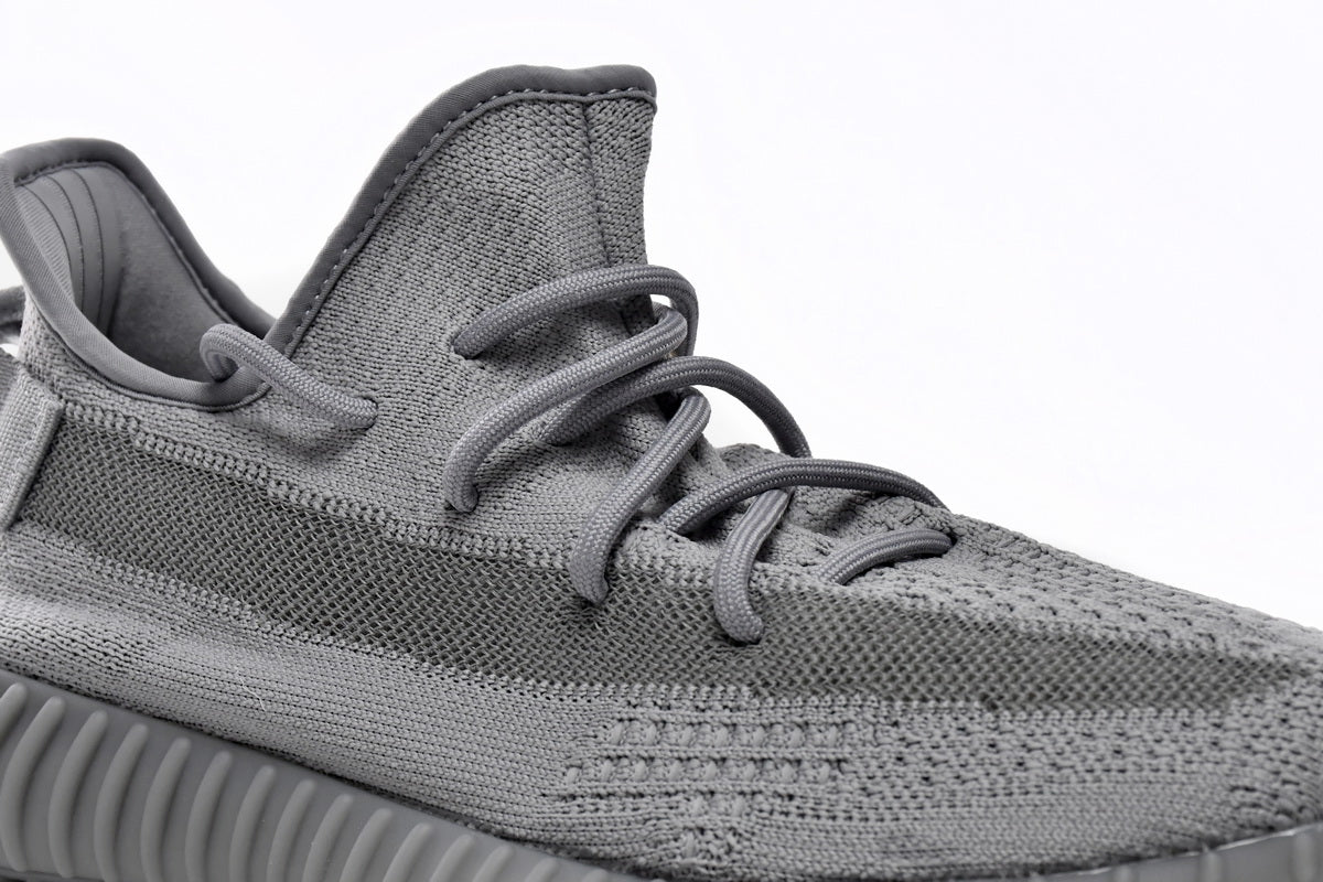 Yeezy 350 Smoke Grey