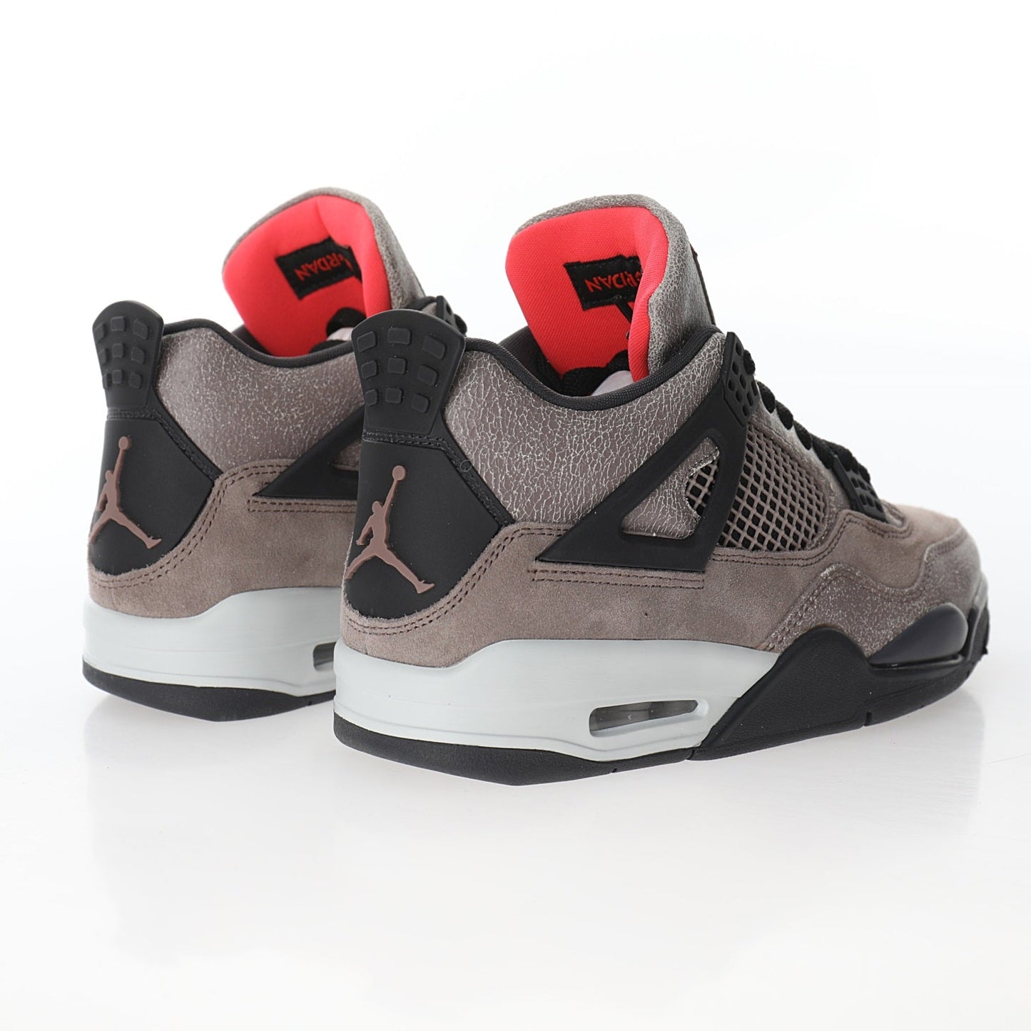 J4 Taupe Haze