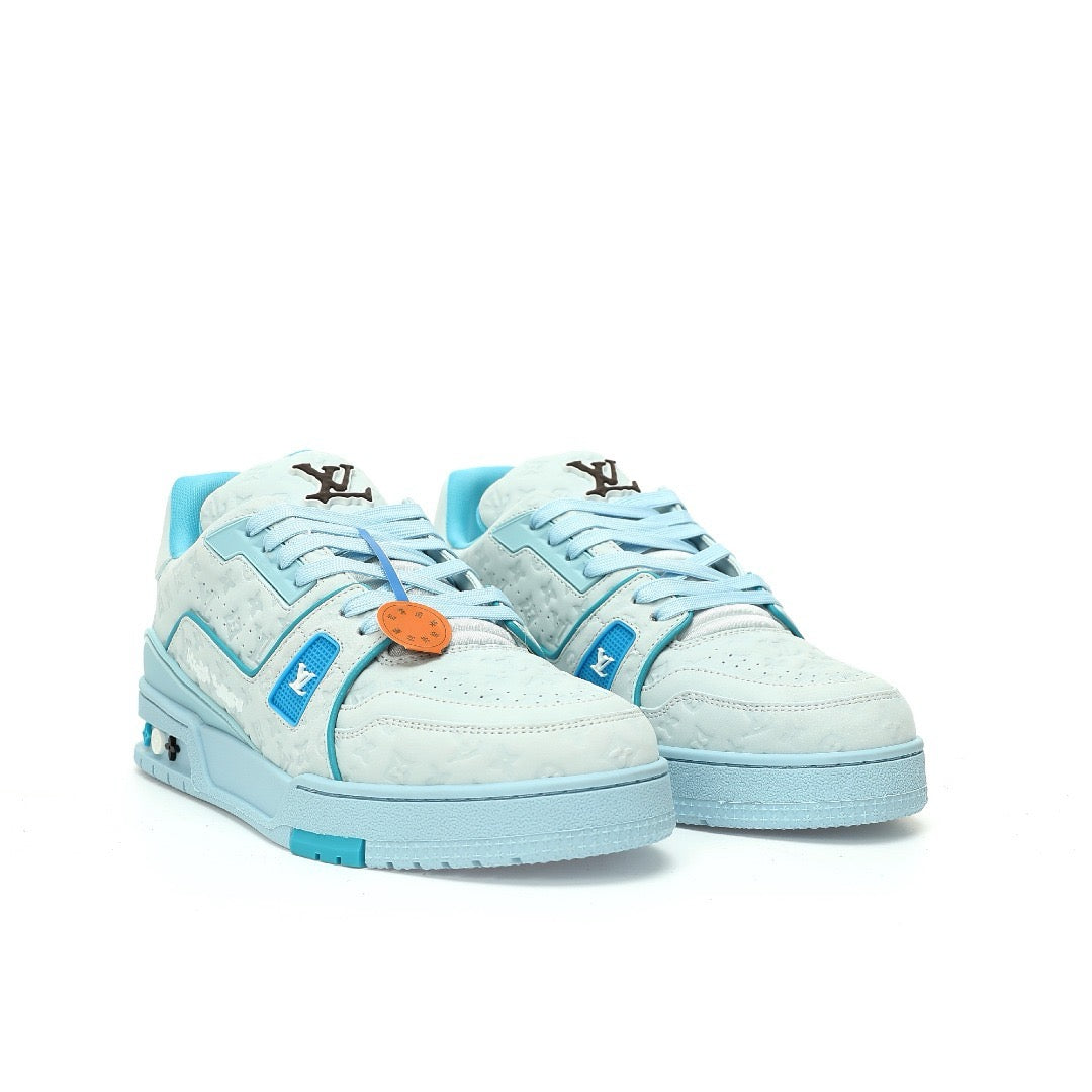LV Trainer #54 Embassy