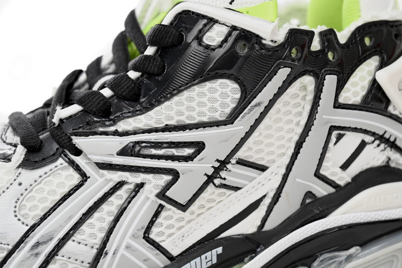 BB Runners White & Neon