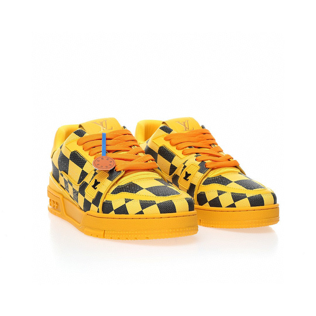 LV Trainer Yellow Checkers
