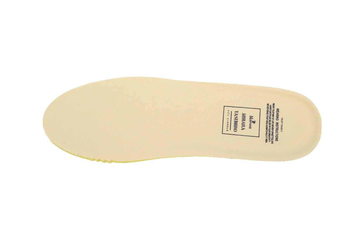 Mihara White Black