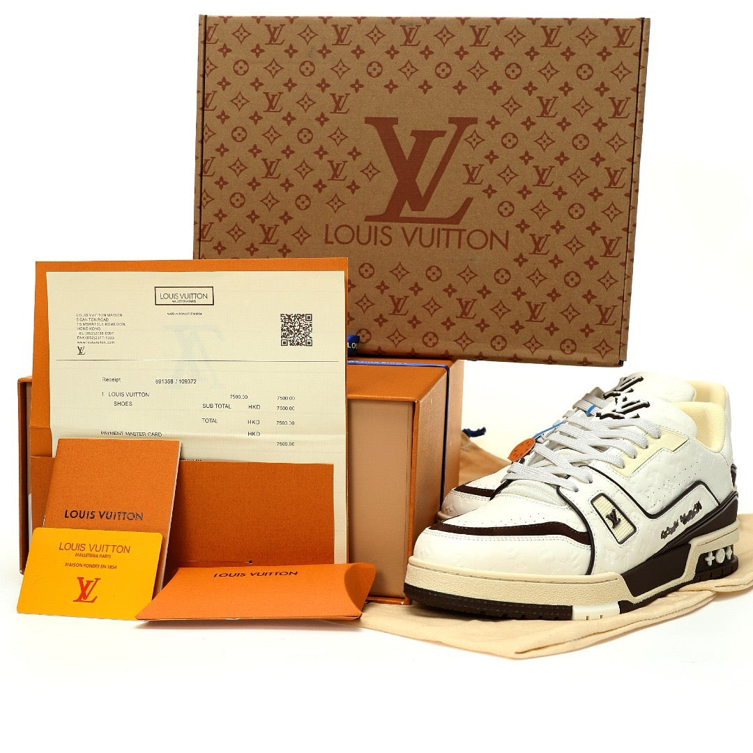 LV Trainer #54 Embassy