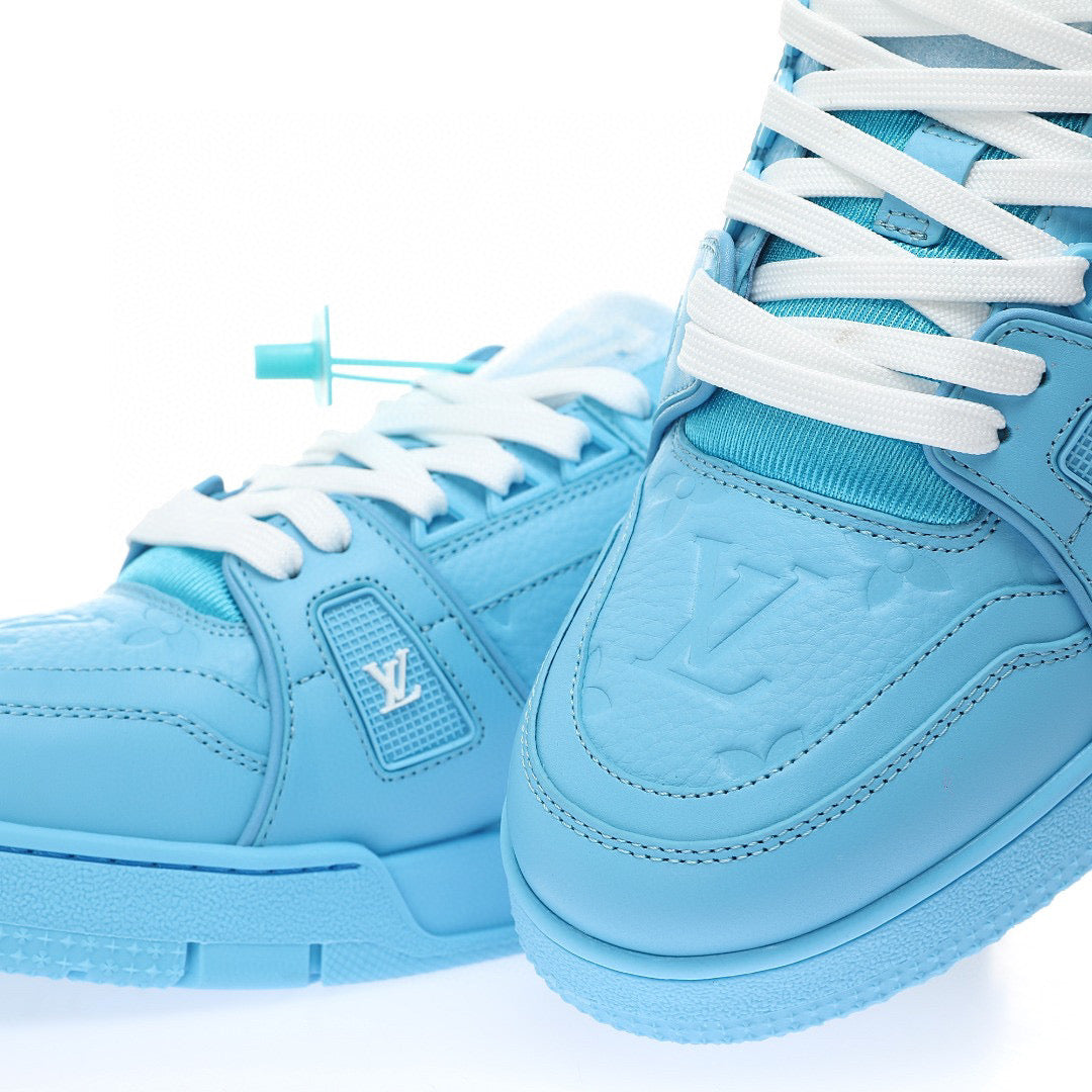 LV Trainer Blue