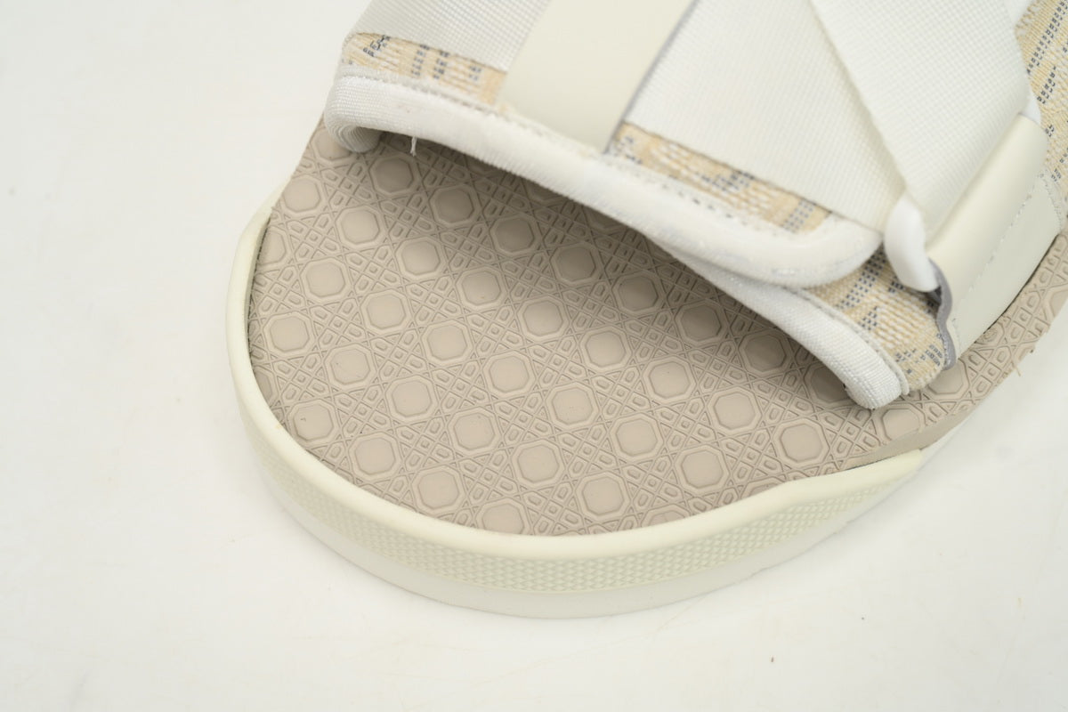 DR Slides White