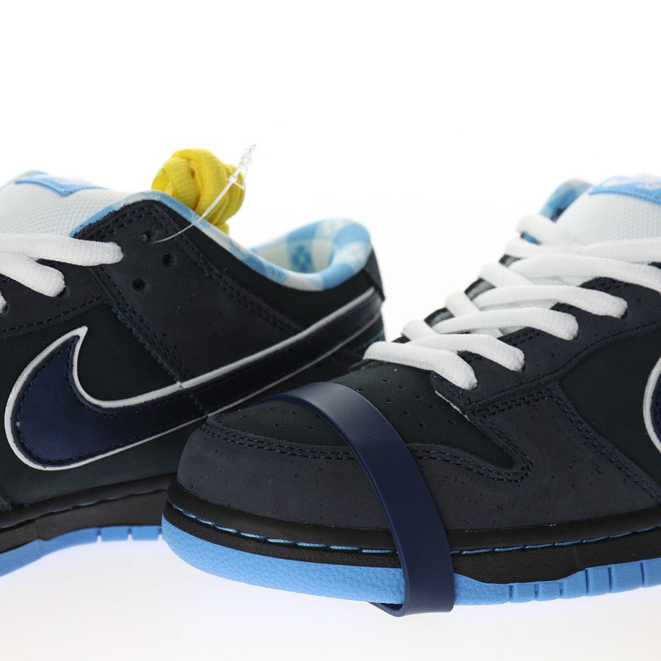 Dunk Low SB Blue Lobster