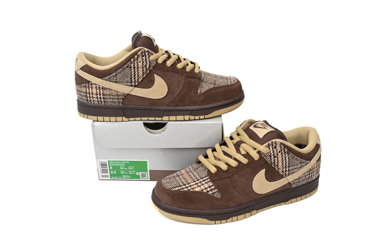 Dunk Low SB Towed