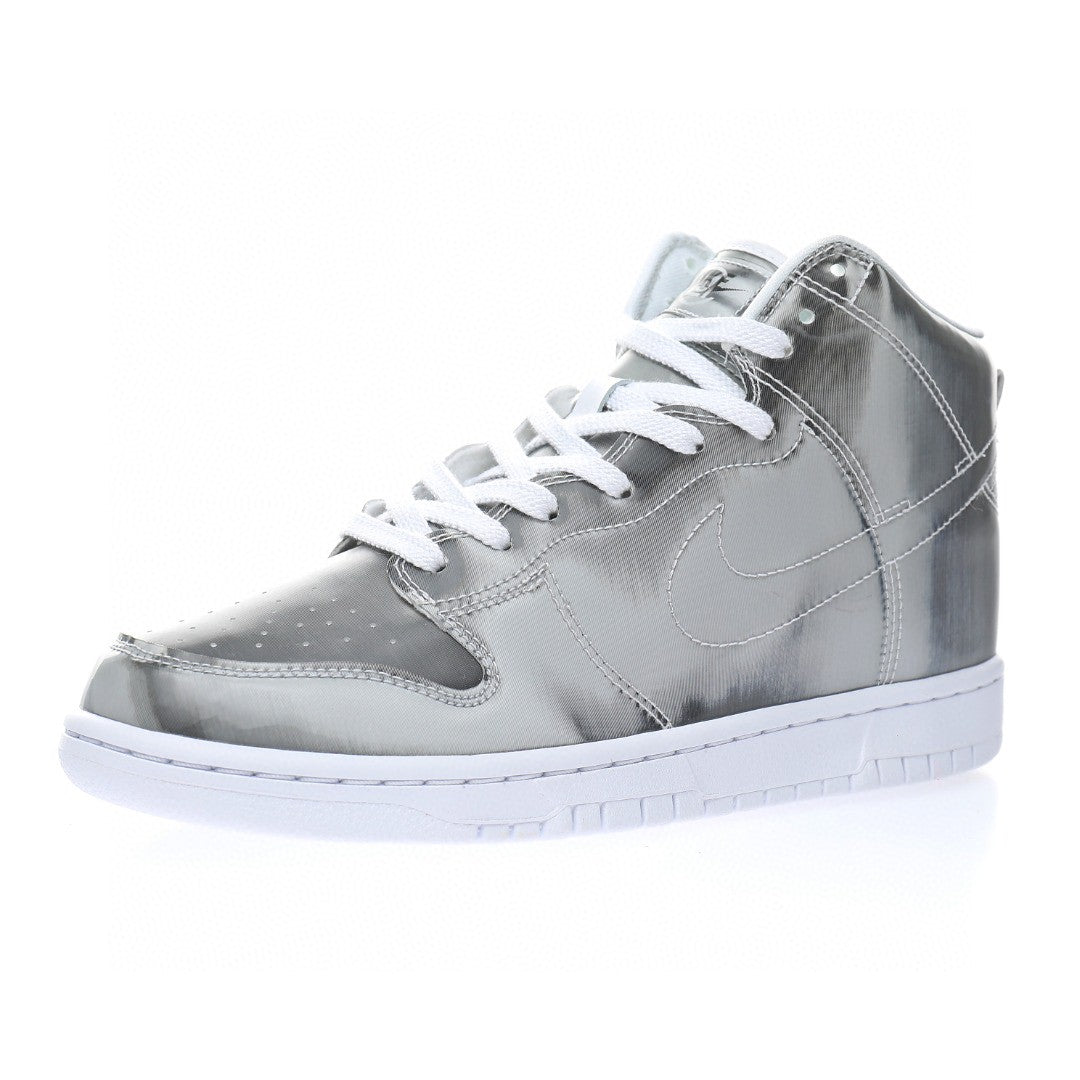 Dunk SB High Silver Surfer