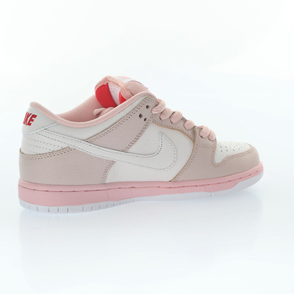 Dunk Low SB Pink Pigeon Concept