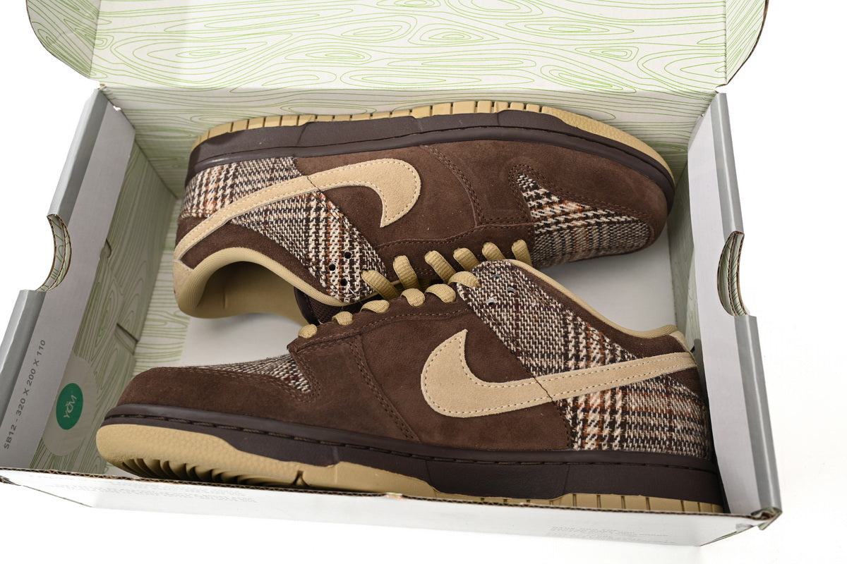 Dunk Low SB Towed