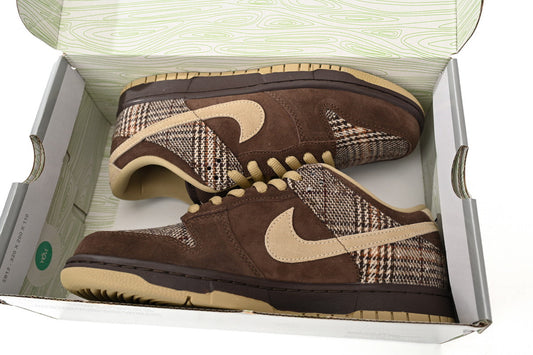 Dunk Low SB Towed