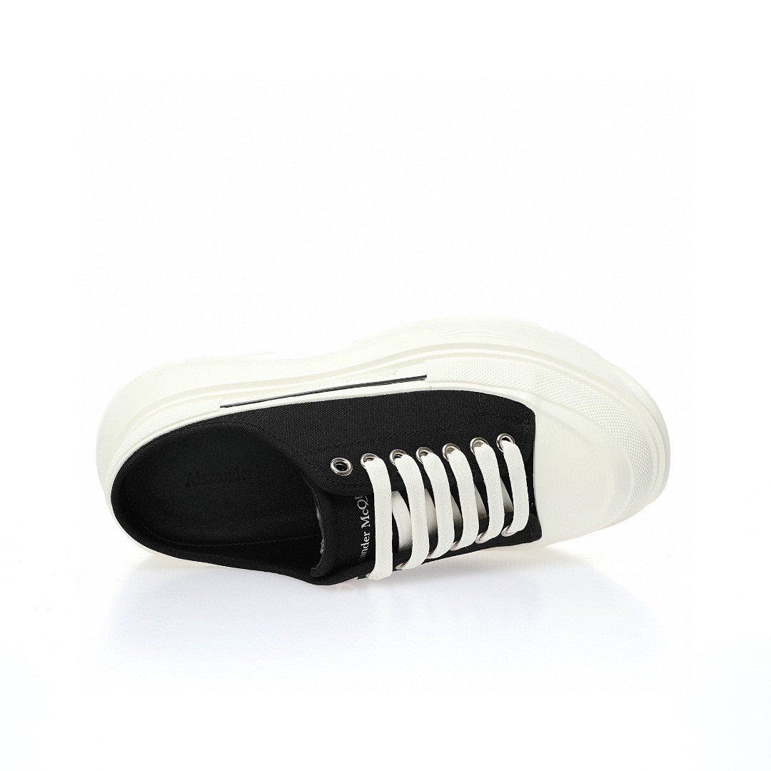 McQueen Black Web