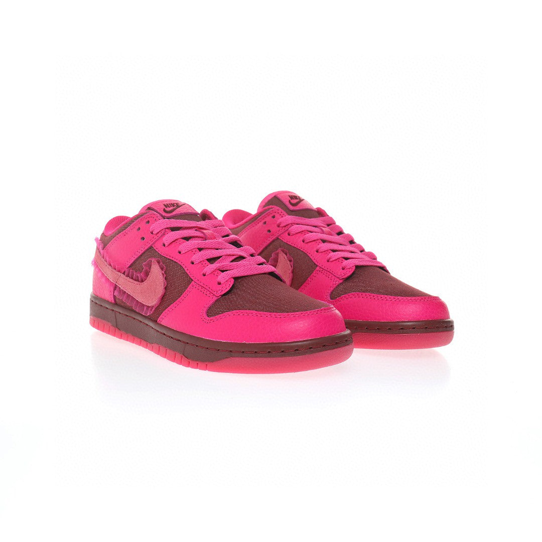Dunk Low Valentine's Day 2022