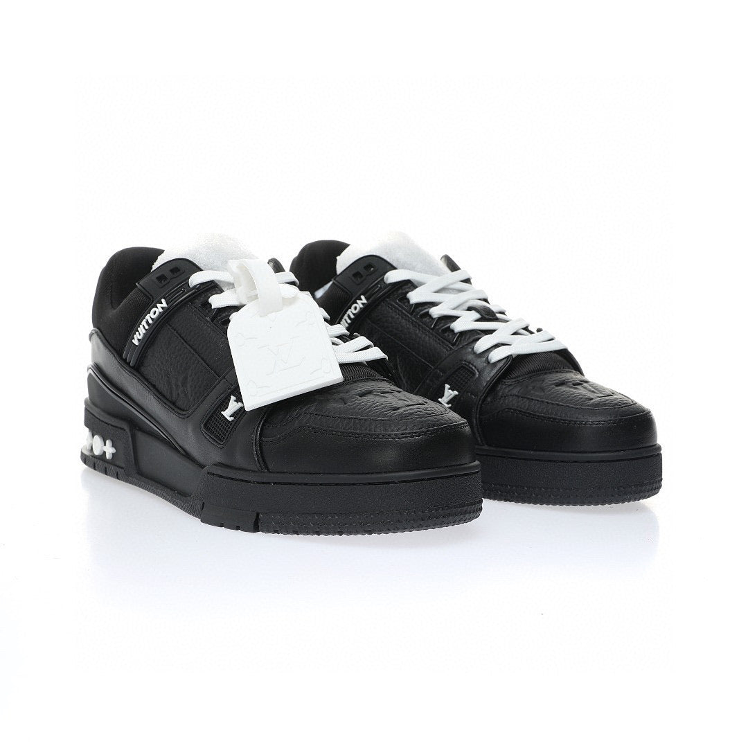 LV Trainer Black