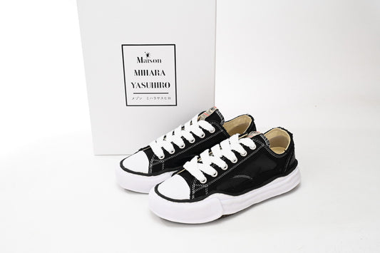 Mihara Black Stitching