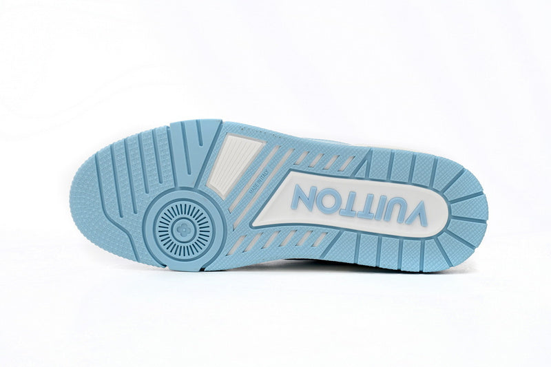 LV Trainer Baby Blue